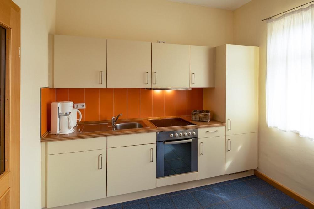 Biohotel Stiftsgut Wilhelmsgluecksbrunn Creuzburg Zewnętrze zdjęcie